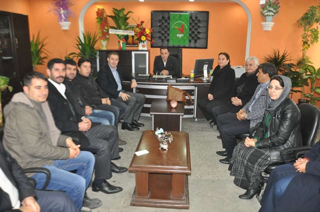 E+ş Ba+şkanlardan HDP ve DBP (1)