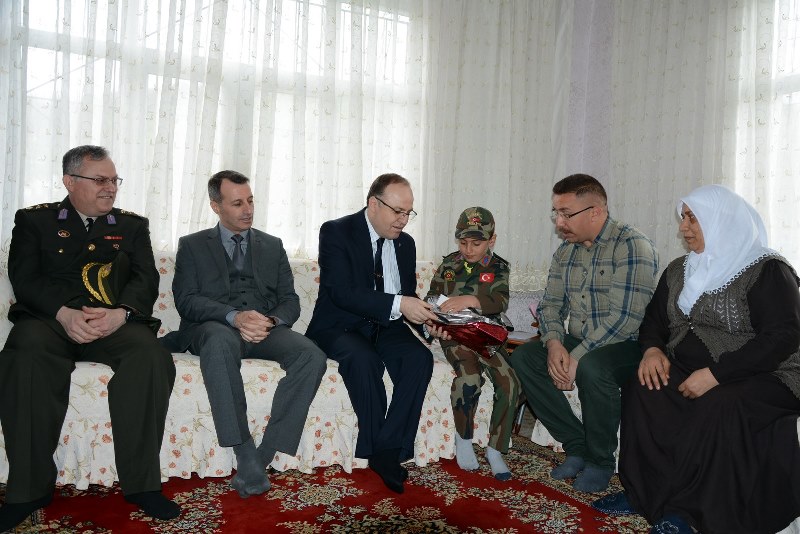+Şehit Aile ziyareti  (2)
