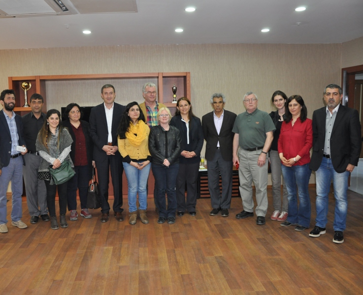 Avrupalı Eğitim Emekçilerinden Êzidiler  ve Belediyeye Ziyaret (1)