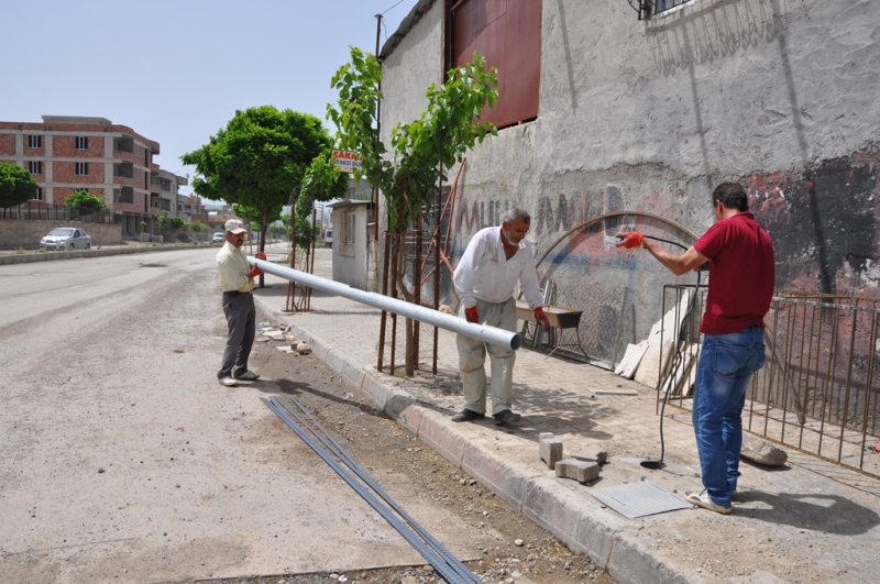 4 Kavşakta Sinyalizasyon Yapım Çalışmaları Devam Ediyor (8)