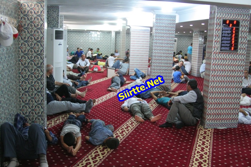 camiler Doldu Taşdı