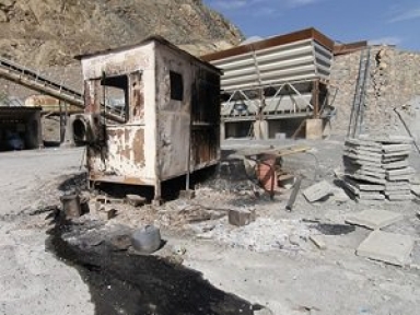 pervaride_beton_santralini_patlayicilarla_tahrip_ettiler_h7123