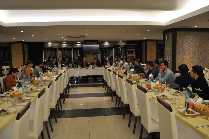 E+ş Ba+şkan Bak¦-rhan Avukatlar ¦-le Bir Araya Geldi  (1)