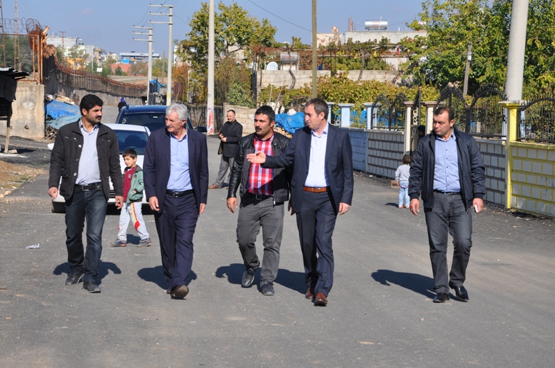 E+ş Ba+şkan Bak¦-rhan, Yol Yap¦-m +çal¦-+şmalar¦-nda Denetimlerde Bulundu (1)