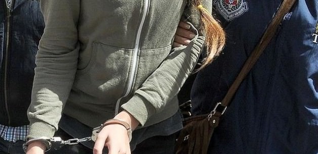 polise_saldiran_2_kadin_terorist_tutuklandi_1446763908_8059