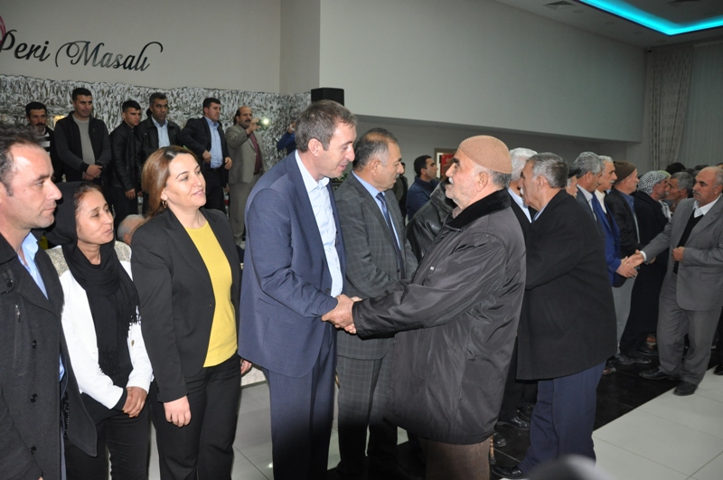 27 y¦-ld¦-r Husumetli Olan Aileler Bar¦-+şt¦-r¦-ld¦- (10)