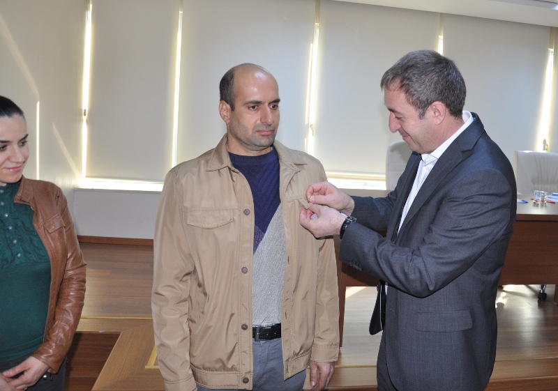 Siirt Belediyesinde  ÔÇ£+ûrnek +çal¦-+şanlar¦- +ûd+-llendirmeÔÇÖÔÇÖ D+Ânemi  (2)