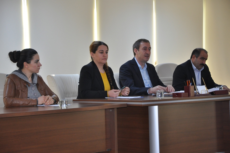 Halka ve yasalara aykırı anlayışları kabul etmiyoruz (1)