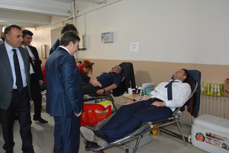Valilik Kan Bağışı  (1)