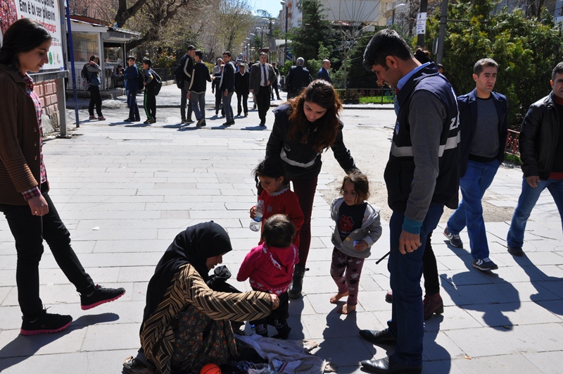 Zabıtadan Dilenci Denetimi (2)