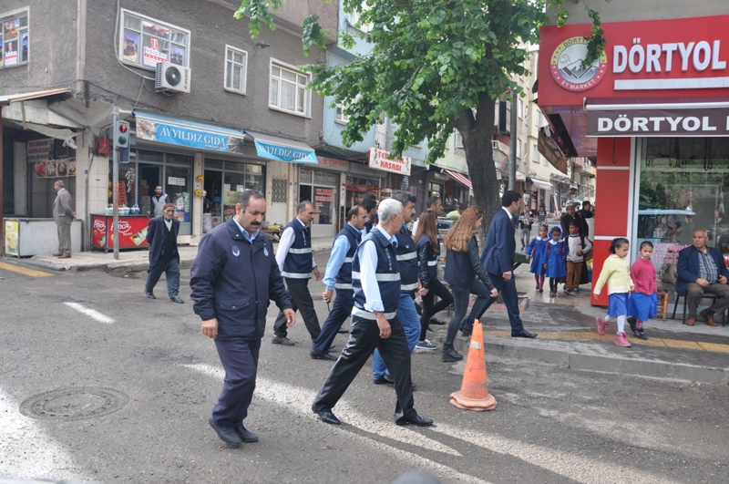 Belediye Kaldırım İşgallerini Önlemekte Kararlı (5)
