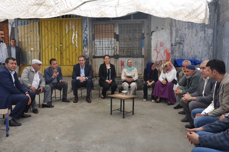 E+ş Ba+şkanlar Peynirciler +çar+ş¦-ndaki Esnaflar¦- Ziyaret Etti (1)