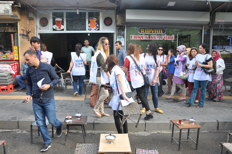 Siirtli Kad¦-nlar Kald¦-r¦-m ¦-+şgallerine Tepki Eylemi (6)