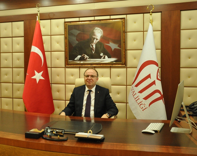 Siirt Valisi Mustafa Tutulmaz (1)