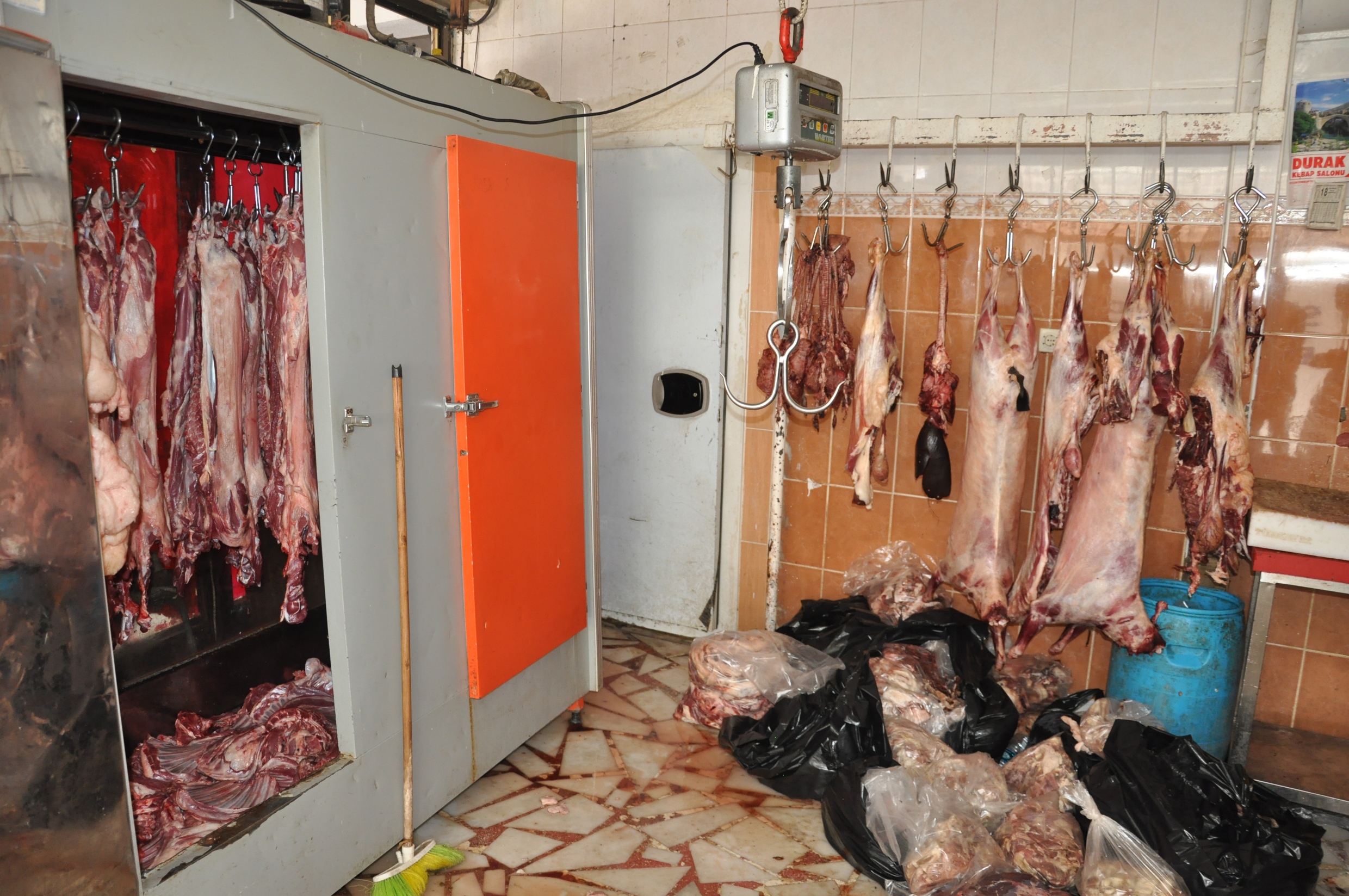 Siirt’te Bozulan Bin 600 Kilo Et imha Edildi (6)