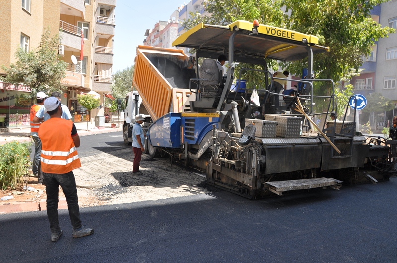 İhsan Tan Kavşağında Yol Asfaltlama Çalışmaları Tamamlandı (4)