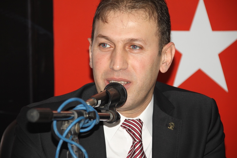 f-ozgur-calapkulu