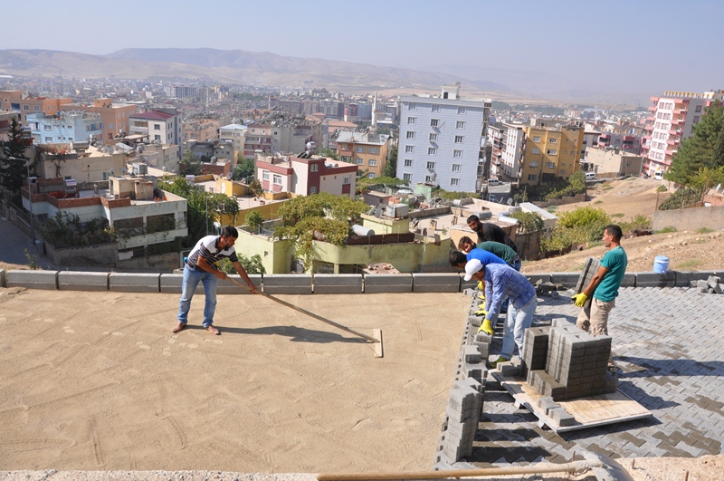 sokaklarda-parke-doseme-calismalari-devam-ediyor-3