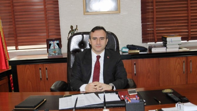 kayyum-atanan-belediye-baskani-taskin-dan-ilk-8970175_o