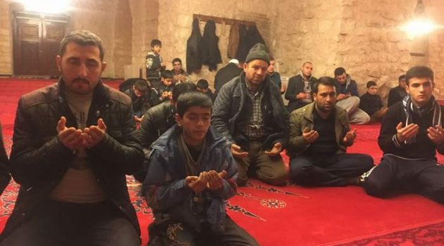 m_siirtten-sehitlere-hatim-okutuldu