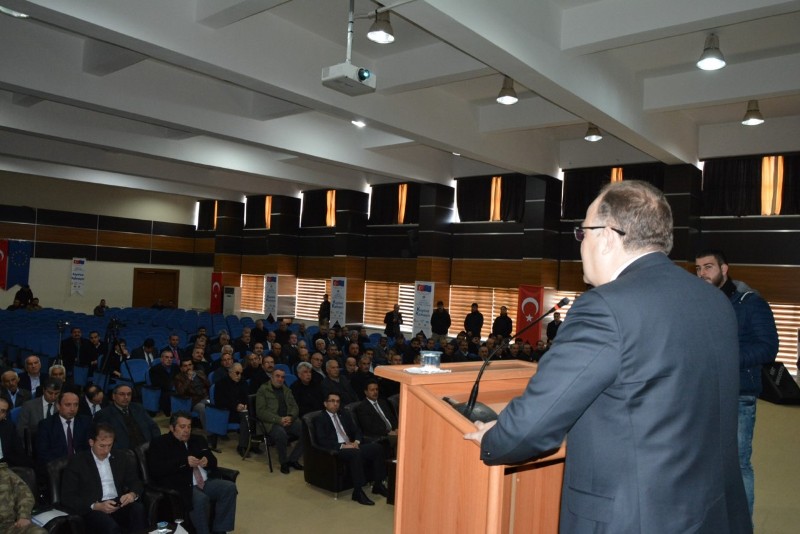 thumbnail_Muhtarlara seminer (9)