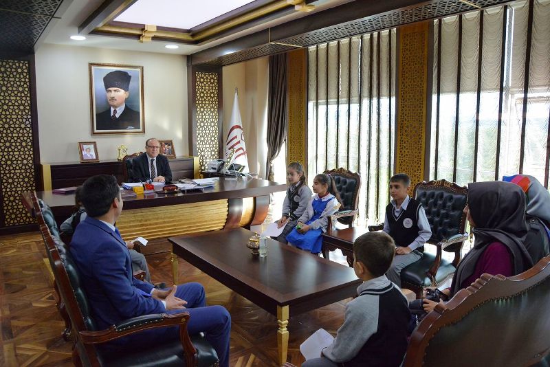 18402272_655975654590951_4359890402484358039_o