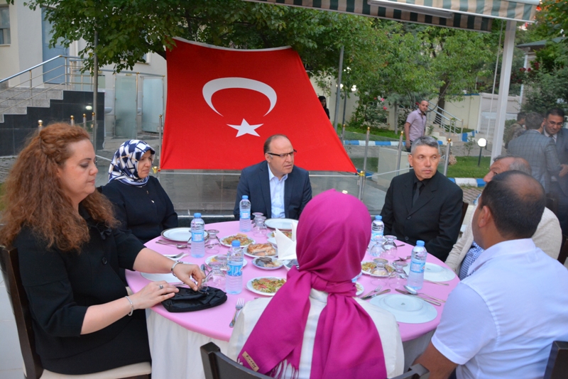 Sehit aileleri JPG (1)