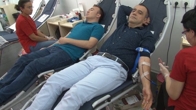 00443.MTS_snapshot_00.00_2017.08.09_13.59.20-640x360