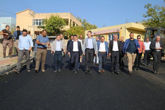 DMLkstrX0AA6a4t-640x427