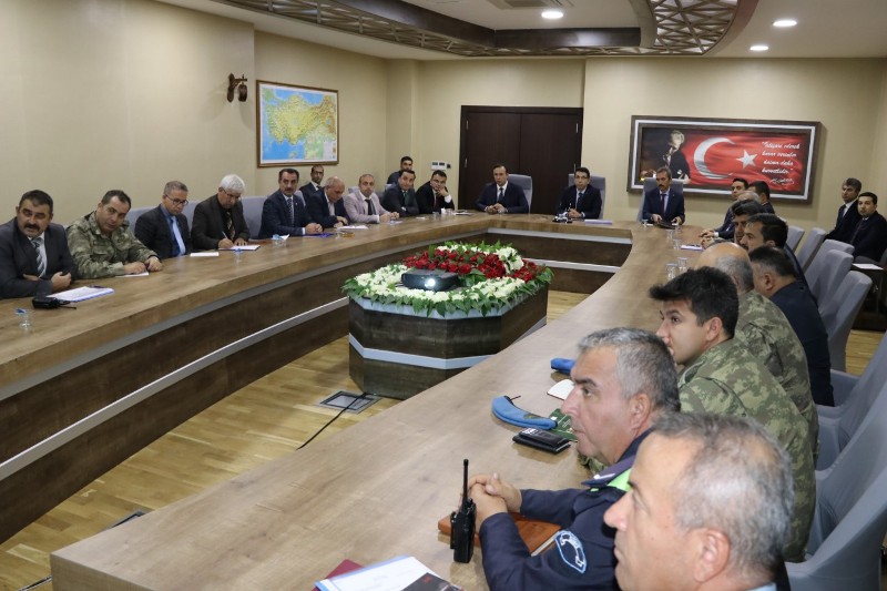 SİİRT’TE ‘KIŞ TEDBİRLERİ TOPLANTISI’ YAPILDI