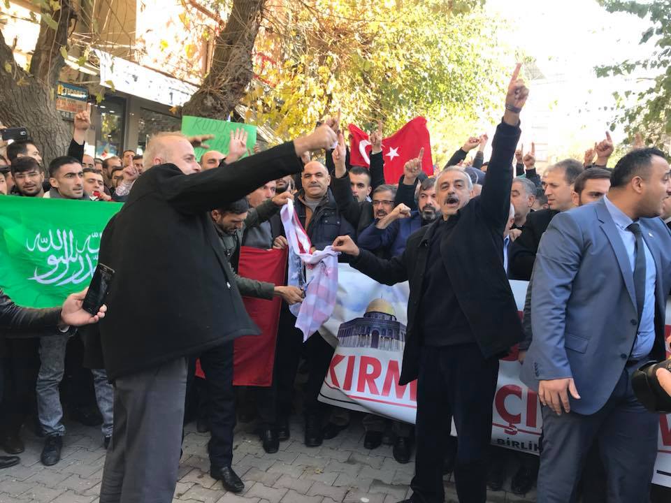 24991569_1649992325022440_626935551513985017_n