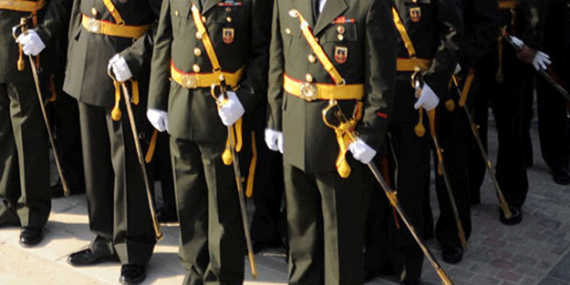 aralarinda-subaylarin-da-oldugu-236-asker-yakalandi-h1482227166-cedcc6