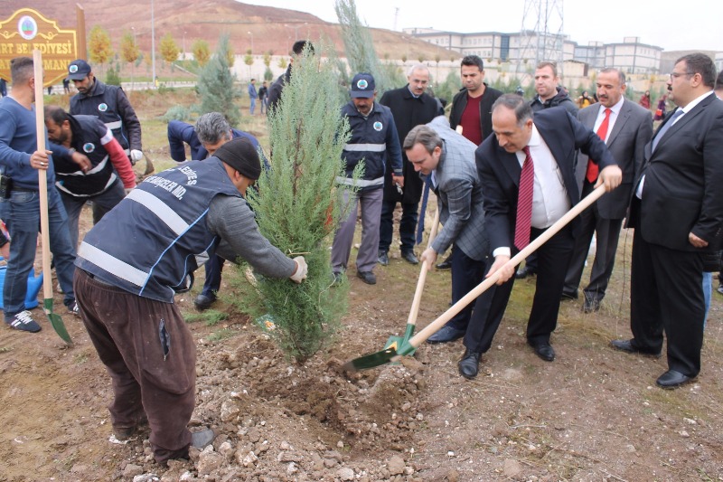 e2688f16-8a29-4c5b-8167-6ca5e7a91628