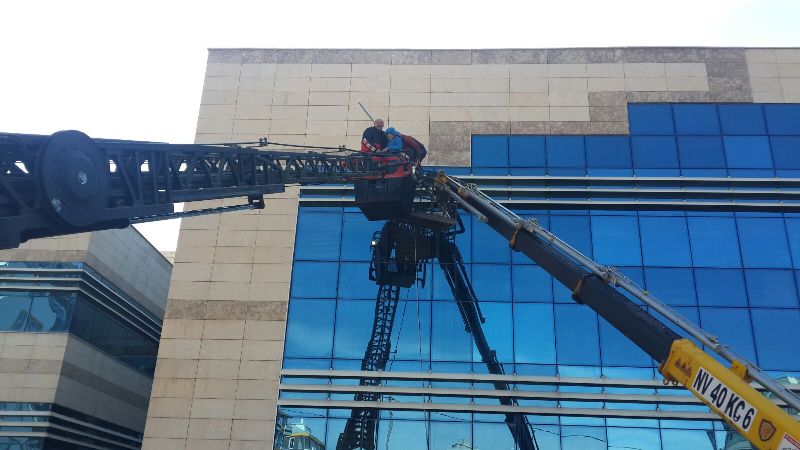 e9d28b38-5833-476f-8236-2b98483e337e