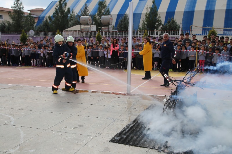 fecd3260-a54b-4caf-803c-2be3e03d87f4