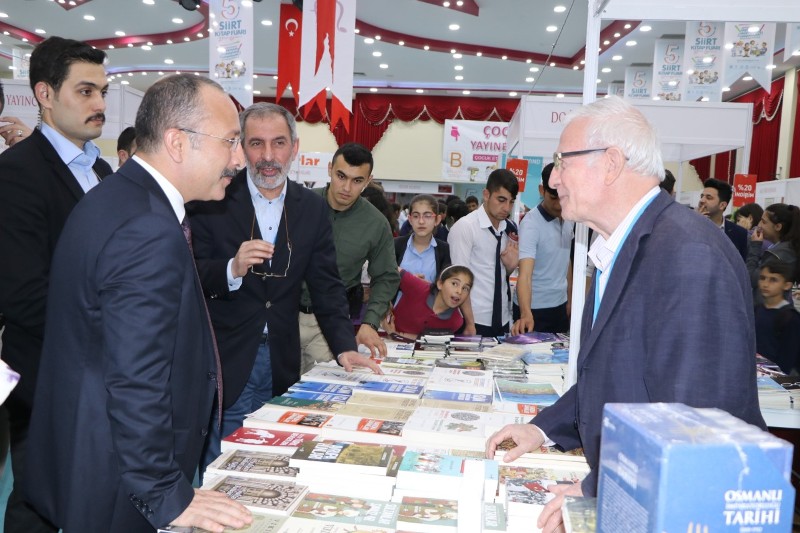 thumbnail_Kitap Fuari (8)