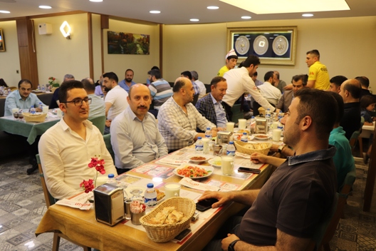 mali-musavir-ve-muhasebeciler-iftarda-bulustu-onfoto