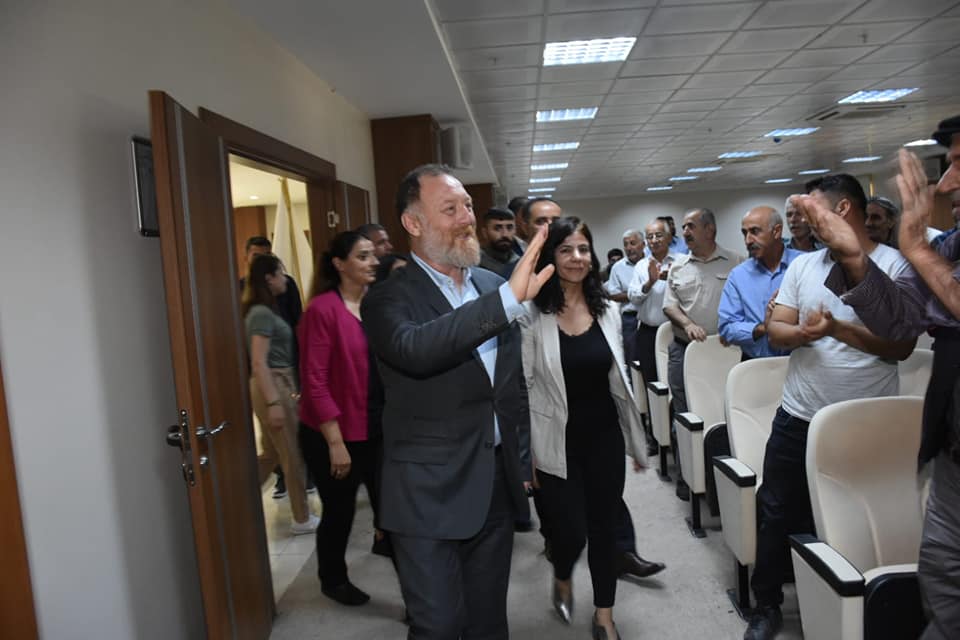 62136269_2940276196013254_1667922494675222528_n