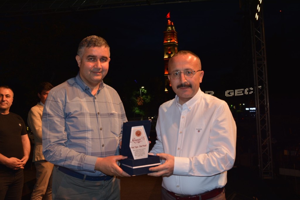 SİİRT VALİLİĞİNİN DÜZENLEDİĞİ RAMAZAN ETKİNLİKLERİ SONA ERDİ