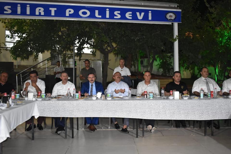 69185307_10157520067129214_4791573112938299392_n