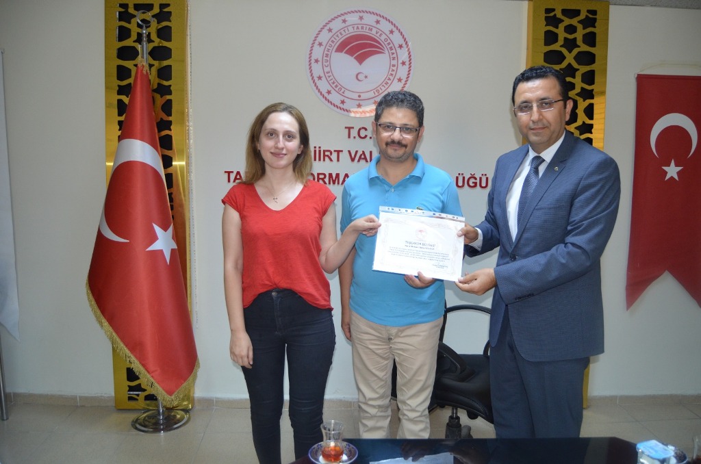 342a9e7c-8a6e-4e19-bc1b-dd4dde202589