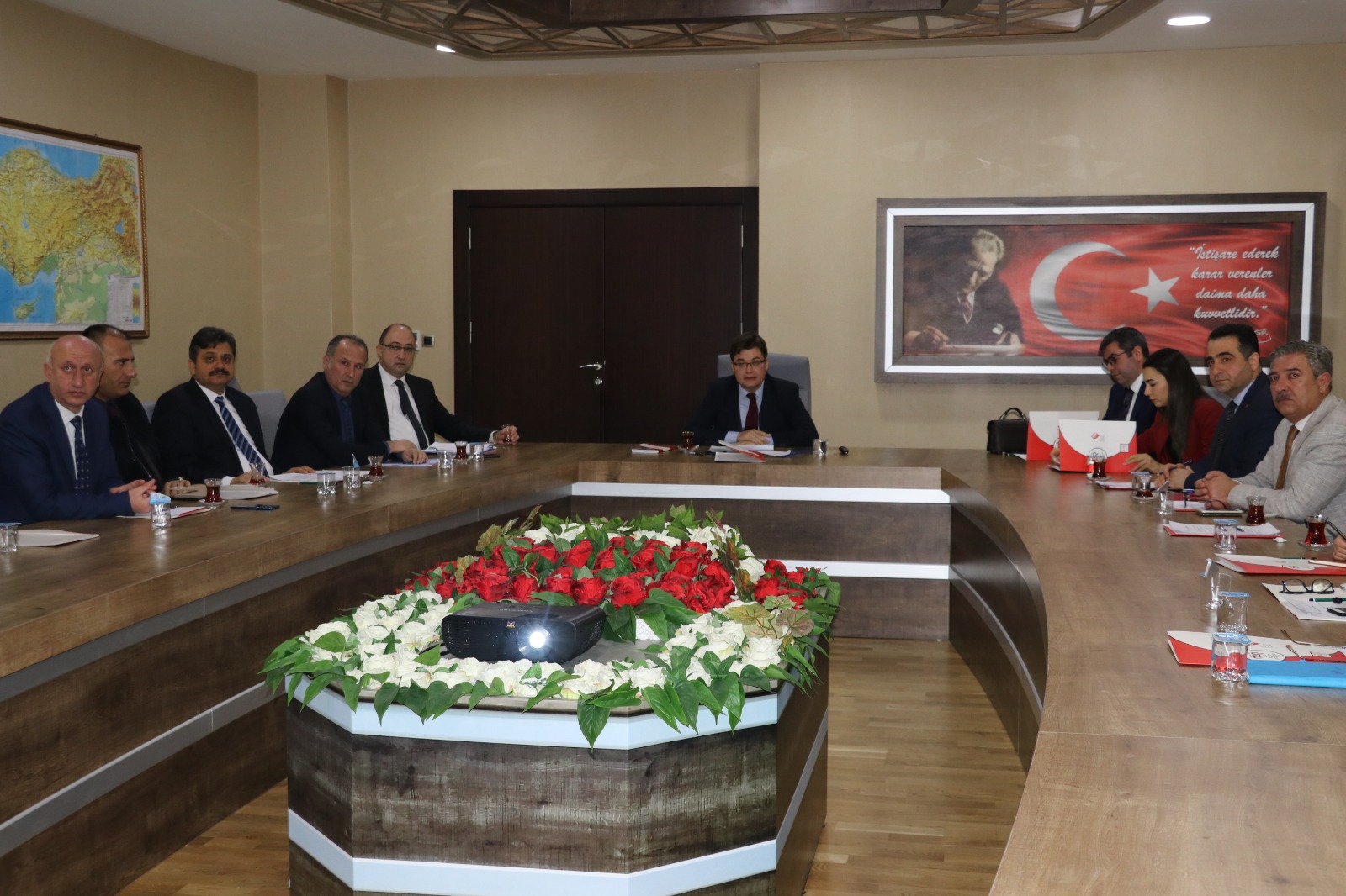 KADINA YÖNELİK ŞİDDETLE MÜCADELE İL KOORDİNASYON İZLEME VE DEĞERLENDİRME TOPLANTISI YAPILDI