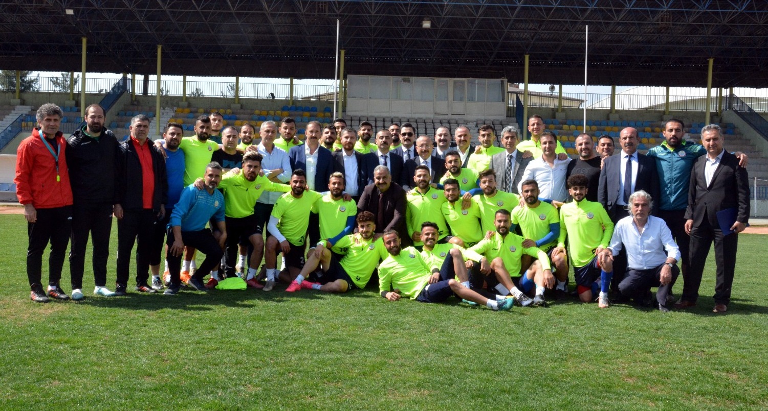 21fb426b-b21b-4a0f-8210-27eb4d9c5f18