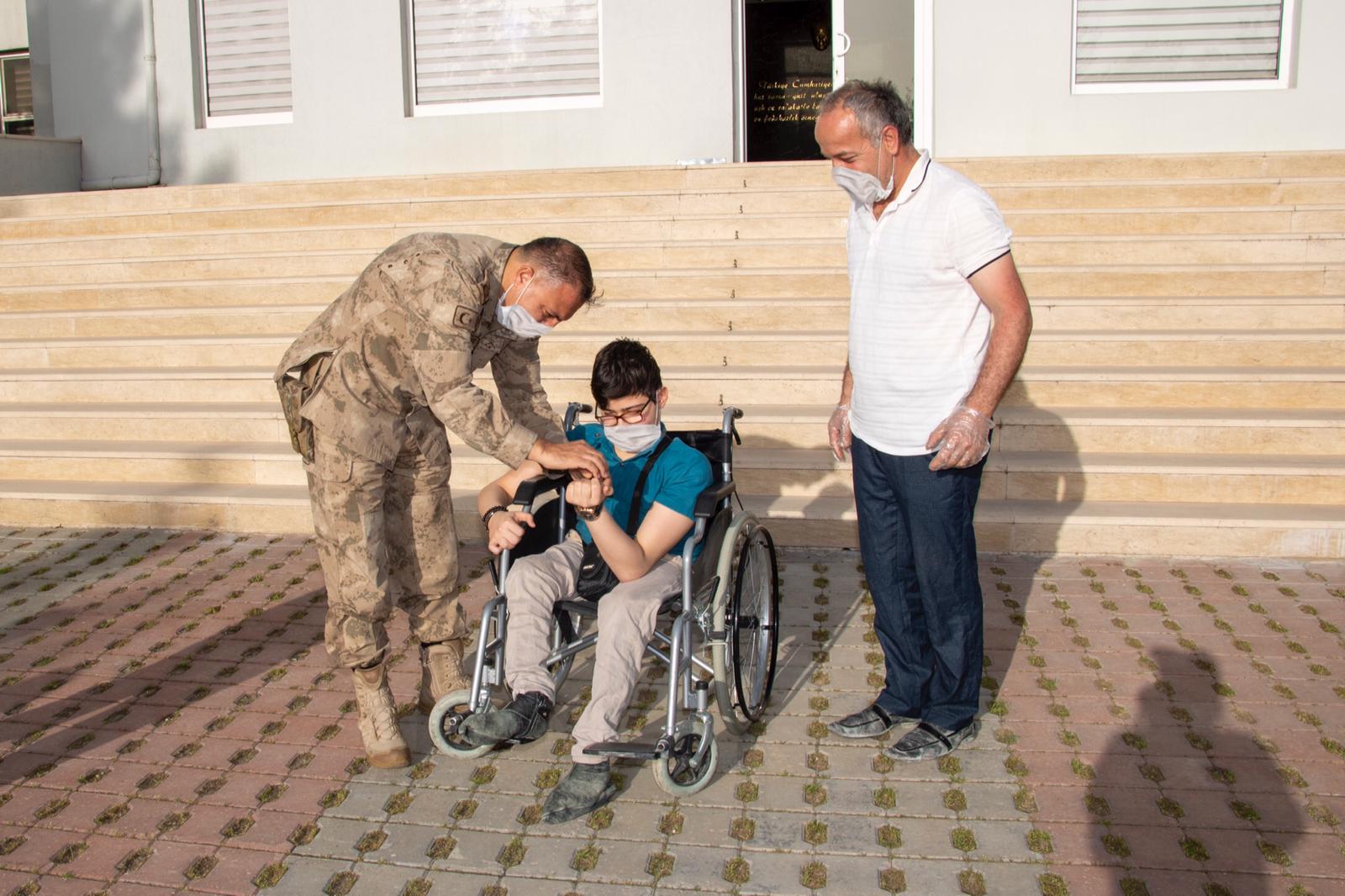 40755c53-9dc1-4bfb-afbb-2f28f2f3e33a