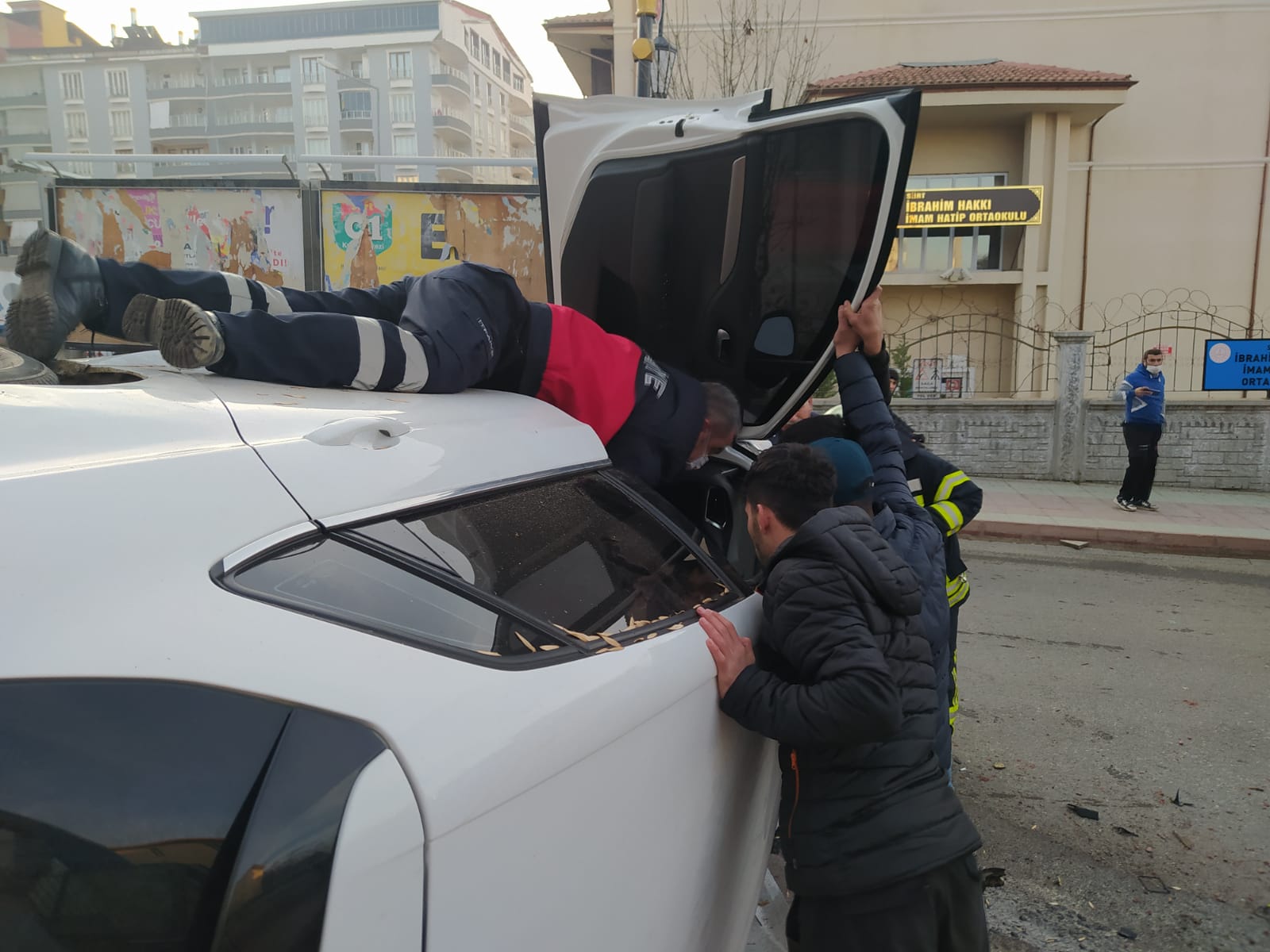 3d1195ff-1261-4e9a-bfda-3d4980ffe45b