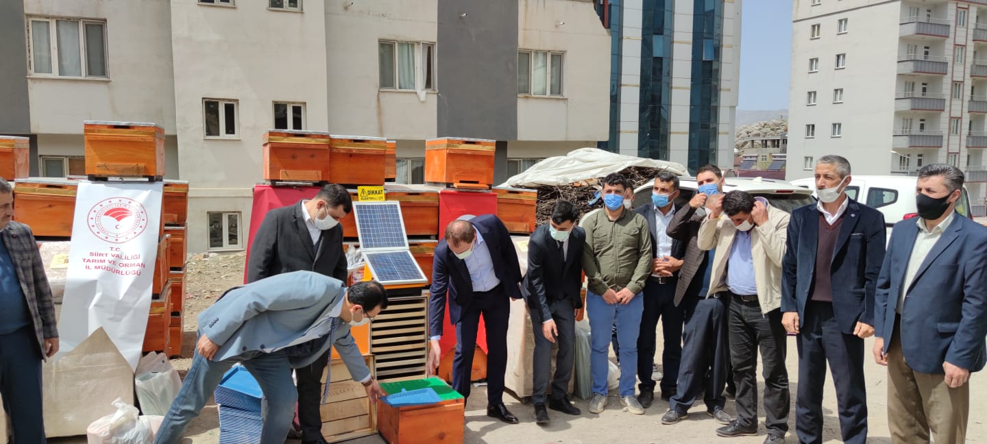 b70702bd-d986-405a-b1ea-972f0421b2d2