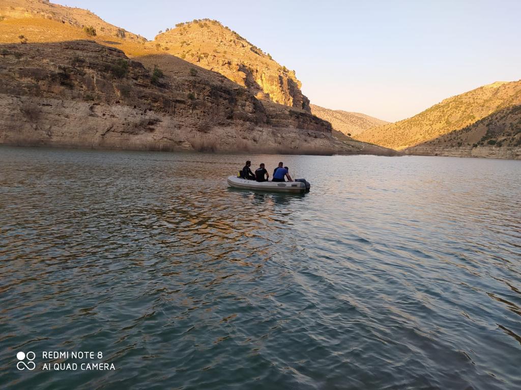 75a1a4db-192c-41cb-9e52-9fc8a467b38e