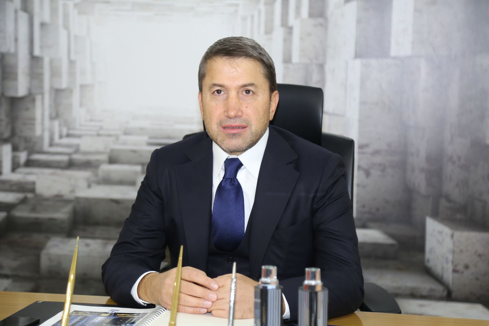 803828e1-8b8e-49c6-9d64-f1aa979ce29e