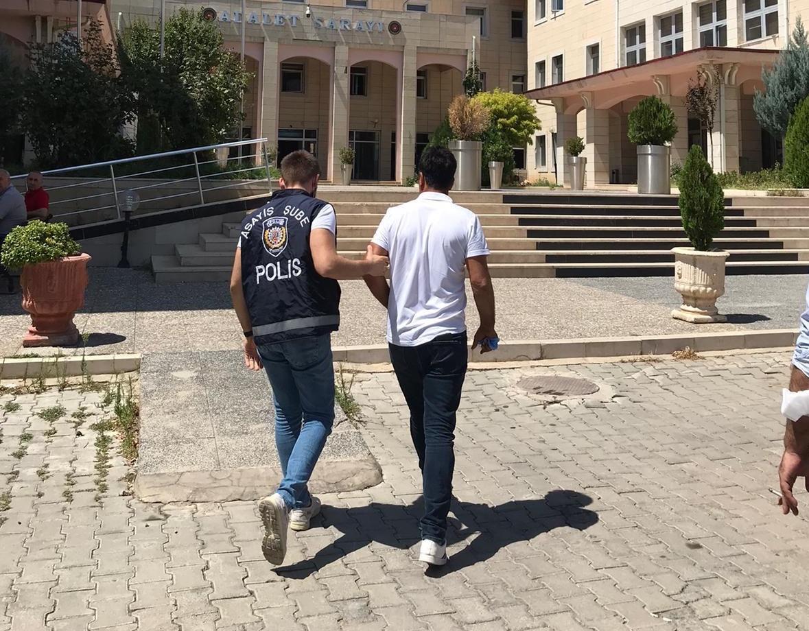 fac54272-a5ab-40a6-9146-97272682bc5b