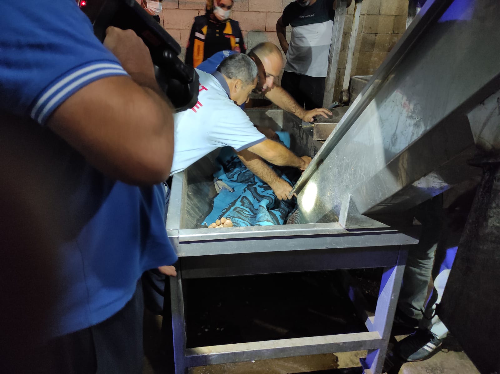 7db1ef95-6a14-414d-889b-3531c855bd20